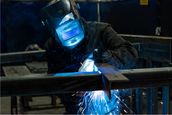 “Metal Fabrication for Renewable Energy: Forging a Greener Future”
