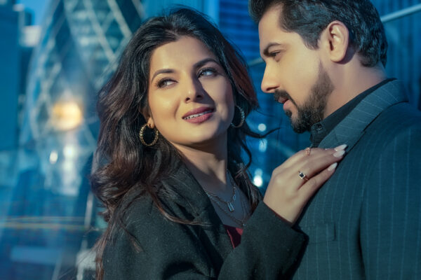 Featuring Pushkar Jog and Smrity Sinha, Music Video ‘Duavaa’ Is Being Appreciated By Everyone