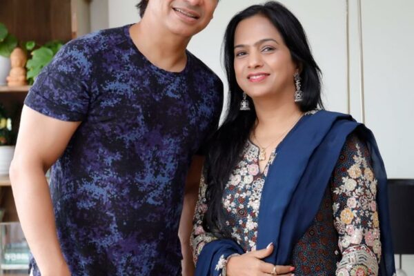 Rashmi M Agrawal’s “Desh Ka Salam” OUT NOW! Collaboration with Shaan Up Next!