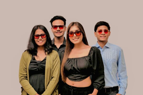 Sleepaxa Unveils Revolutionary Sleep and Migraine Glasses, a First in the Country