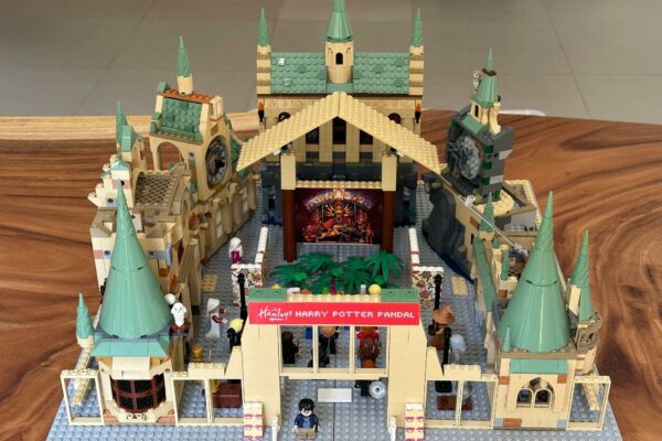 Hamleys unveils Chandrayaan & Harry Potter themed miniature Pujo Pandals