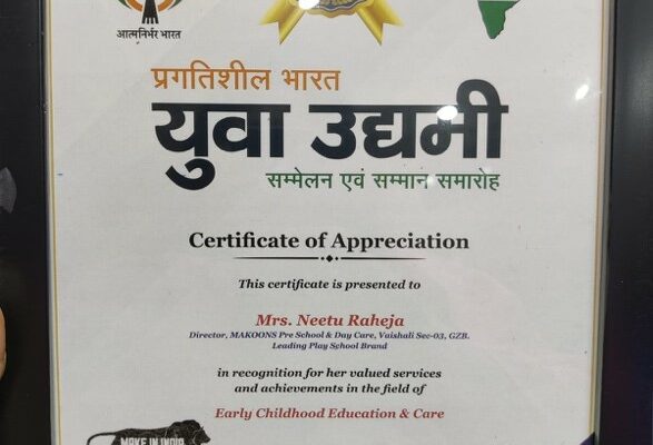 Makoons Play School in Vaishali & Krishna Nagar Triumphs at The Rising India Young Entrepreneur Awards 2023