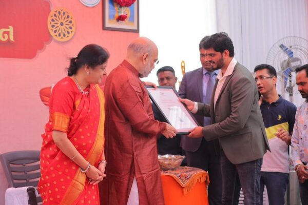 KEYBLOCKS STRATEGY CONSULTING FOUNDER MOHAN BABU MEETS THE HONORABLE MINISTER OF HOME AFFAIRS AMIT SHAH