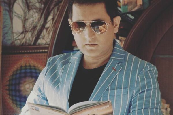 Playback Singer Dev Rathour: A Rising Star in Bollywood’s Music Scene