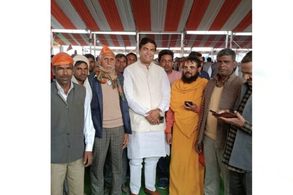 Sambhal Gears Up for Grand Religious Fest at Kalki Dham with Naresh Yadav