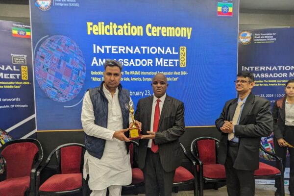 Nishit Kumar (Bablu Chaudhary) was honored by the Ethiopian Embassy for his excellent work in the field of environmental protection.