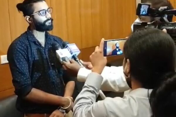 Vivek Ranjan Singh: Pioneering the Future of Performance Marketing with AI.