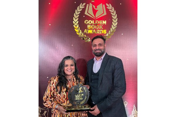 Author Rakhi Kapoor receives The Prestigious Golden Book Award 2024 for her twenty sixth book “Breaking Free Embracing me”
