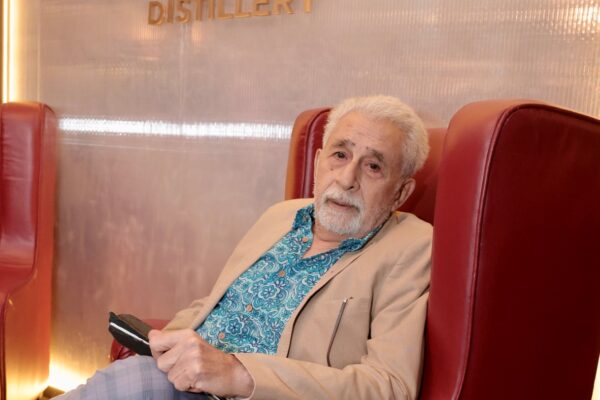 Ace Actor Naseeruddin Shah Captivated Audience With A Brilliant Reading Of Premchand’s Masterpiece, ‘Shatranj Ke Khiladi’