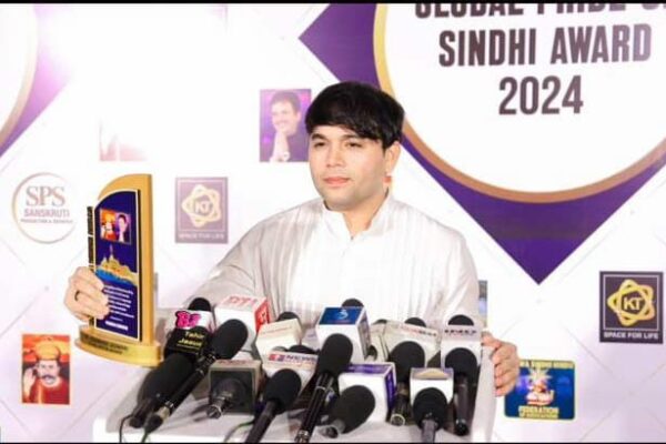 Pawan Sindhi Honored with Global Pride of Sindhi Award 2024 for Outstanding Social Work