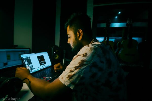 Tushayar Releases His 18th Single “Baby” with Shehzzada