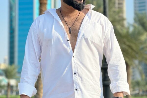 J.Sahab: Dubai’s Generosity Guru Balances 9-5 and Charitable Acts for 5 Years Straight