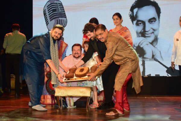 ISAMRA Sangeetmay Baithak Celebrates the 101st Birthday of Mukesh Ji