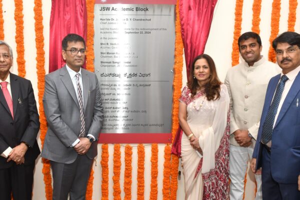 HON’BLE CHIEF JUSTICE OF INDIA SHRI D.Y. CHANDRACHUD LAYS FOUNDATION STONE OF JSW ACADEMIC BLOCK AT NATIONAL LAW SCHOOL, BENGALURU