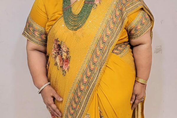 Mrs Suman Kothari is Inspiring Woman and Founder of Women on Mission – She is Lady with Class and Power