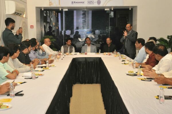 Entrepreneurs Meet Drives Textile and Garment Trade Collaboration at Raghuvir Scarlett in Surat