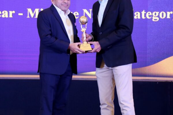 Times Business Awards 2024: Dugar Finance MD Ramesh Dugar Wins ‘Entrepreneur of the Year’ for Mid-Size NBFC, Presented by Krishnamachari Srikkanth