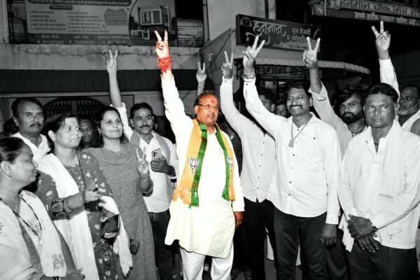 Loknayak Chainsukh Bhau Sancheti A Veteran Leader and Dedicated Public Servant