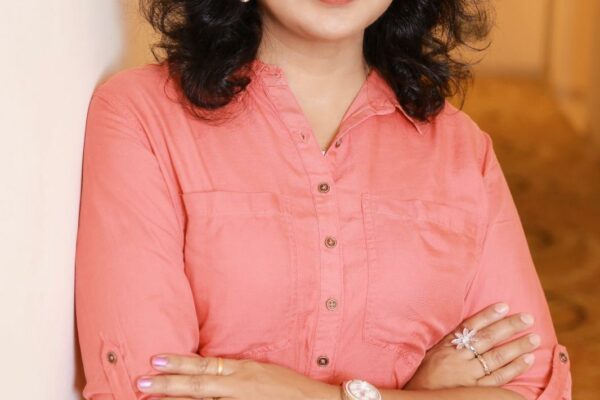 Unlock Clarity and Growth with Manasi Thakkur: Premier Astro Vastu Expert