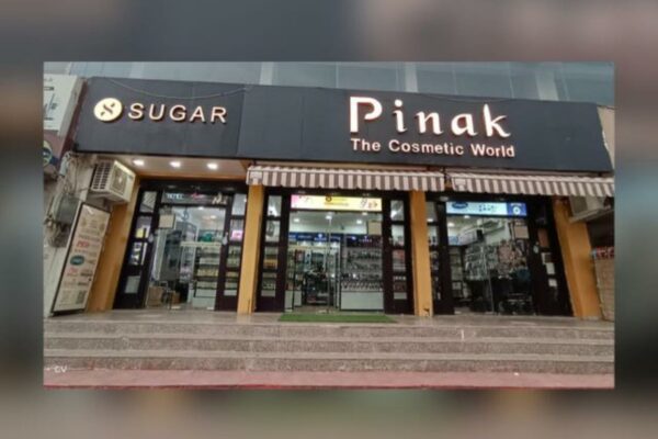 Pinak The Cosmetics World: Bridging Beauty with Innovation in Tier 3 Cities