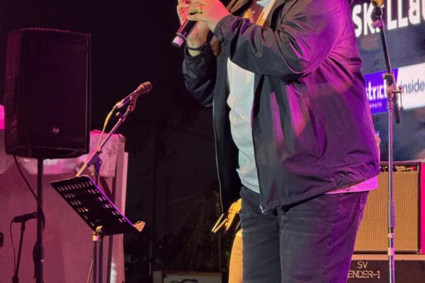 Kunal Ganjawala Dazzles Bangalore at the Garuda Shopping Festival