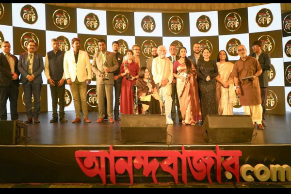 Anandabazar.com Felicitates the Changemakers of Society at Bochorer Best 2024