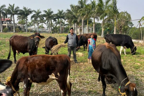 Prakash Group Empowers Rural Women by Distributing Cows Ranchi