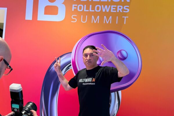 FAME KINGSheeraz Hasan Continues to Dominate at 1 Billion Followers Summit, as UAE Cements Its Status in the Global Creator Economy