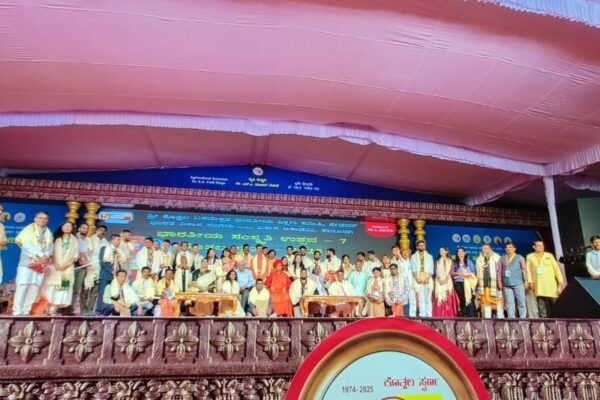 Bhuvnesh Soni Honored with Yuva Bharat Gaurav Ratna for His Holistic Contributions to Society