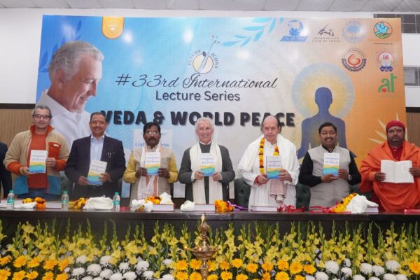 33rd International Lecture Series on Veda & World Peace Illuminates New Delhi