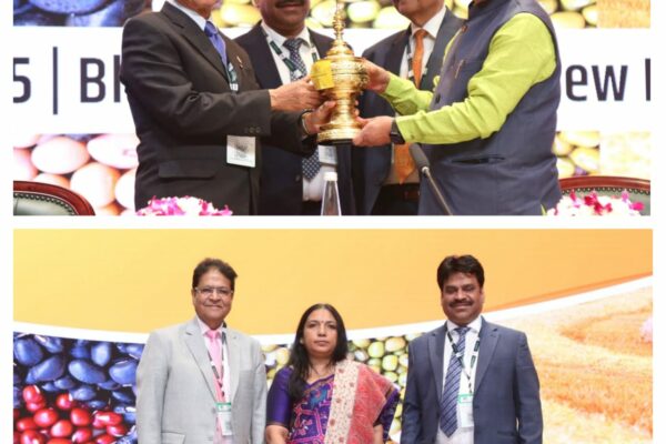 Shri Prahlad Joshi inaugurates the seventh edition of The Pulses Conclave 2025 by IPGA at Bharat Mandapam, New Delhi