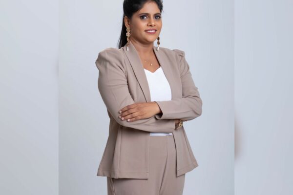 Sathya Maran’s Glimpse & Glamm to Launch International Beauty Products