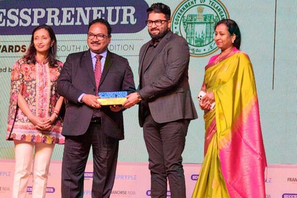 Finesse Aesthetic Wins Successpreneur Award: A Testament to Excellence in Healthcare, Wellness, and Beauty