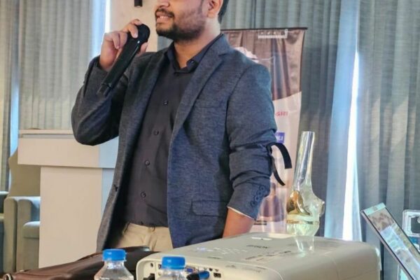 Successful CME Program on Robotic Knee Replacement Surgery Organized by Dr. Piyush Damor, Founder of OrthoElite