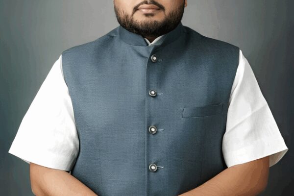 The Spiritual Guide Delhi Needs – How Rudraksh Shrimali is Blending Vedic Astrology with Modern Living