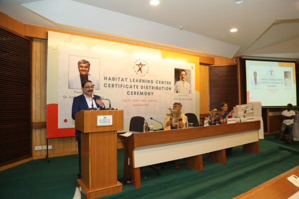 Empowering Young Minds: HLC to launch Mobile Journalism & Social Media Courses; Certificate Distribution Ceremony Held at IHC
