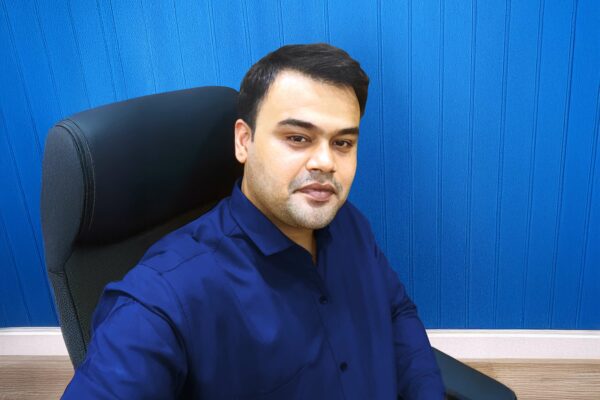 From One Table to Global Reach: Jamsheed Junaidy’s Journey from Freelancer to Founder