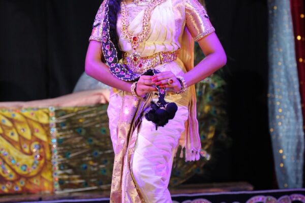 Akshara Devalla–Youngest Kuchipudi Artist in history to perform the full-length Bhamakalapam (Nrityarupakam)