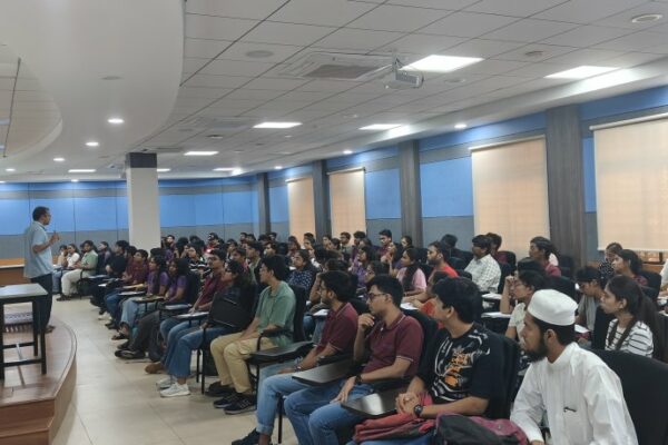 24-Week Weekend AI/ML Training Program for Engineering Students at IIIT Hyderabad
