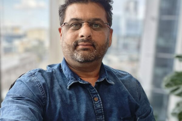 Ashish Sahasrabuddhe’s Hindi Film “SWIPE SWIPE” booked out in Sydney’s Cinema