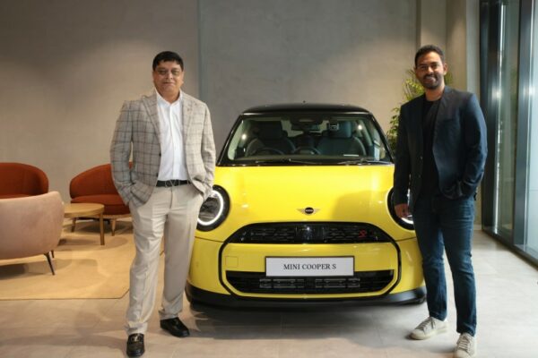 MINI Drives into West Bengal with OSL Prestige as Dealer Partner.