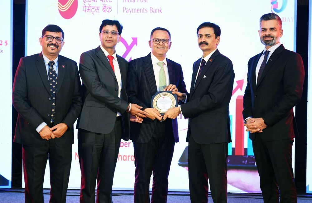 Axis Max Life Insurance Partners with India Post Payments Bank to Drive Life Insurance Penetration In Tier 3, Tier 4 and Rural Markets