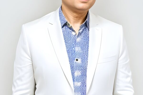 Business Strategist and Game Changer Hirav Shah Believes: Every Challenge Holds Untapped Potential for Business Revival